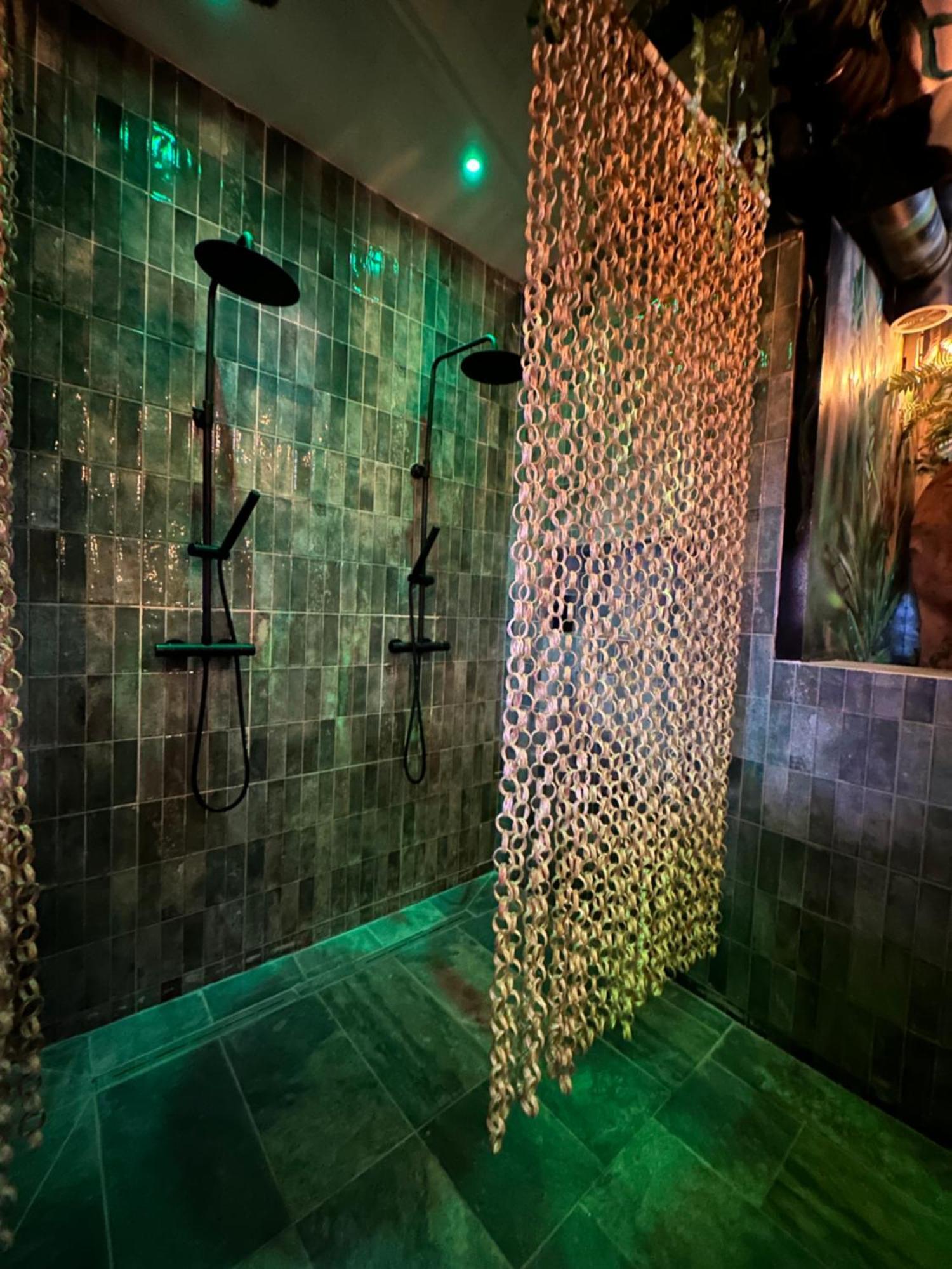 Jungle Spa Bed & Breakfast Dunkirk ภายนอก รูปภาพ
